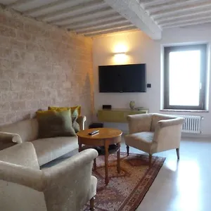  Apartment In Historical Palace