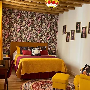 Ventisei Scalini A Trastevere Bed & Breakfast Roma